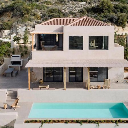 Villa Olivio - Secret Roc Villas Livathos  Eksteriør billede